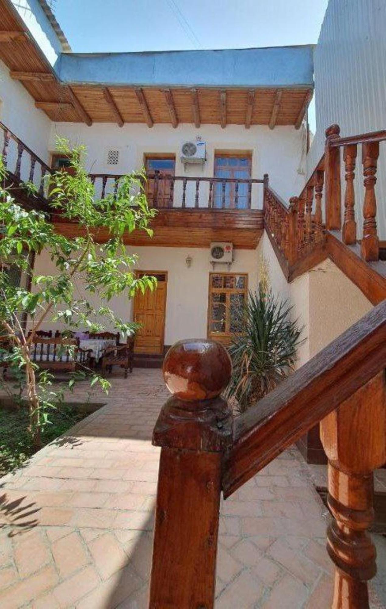 Antique Hotel In Old Town Бухара Экстерьер фото