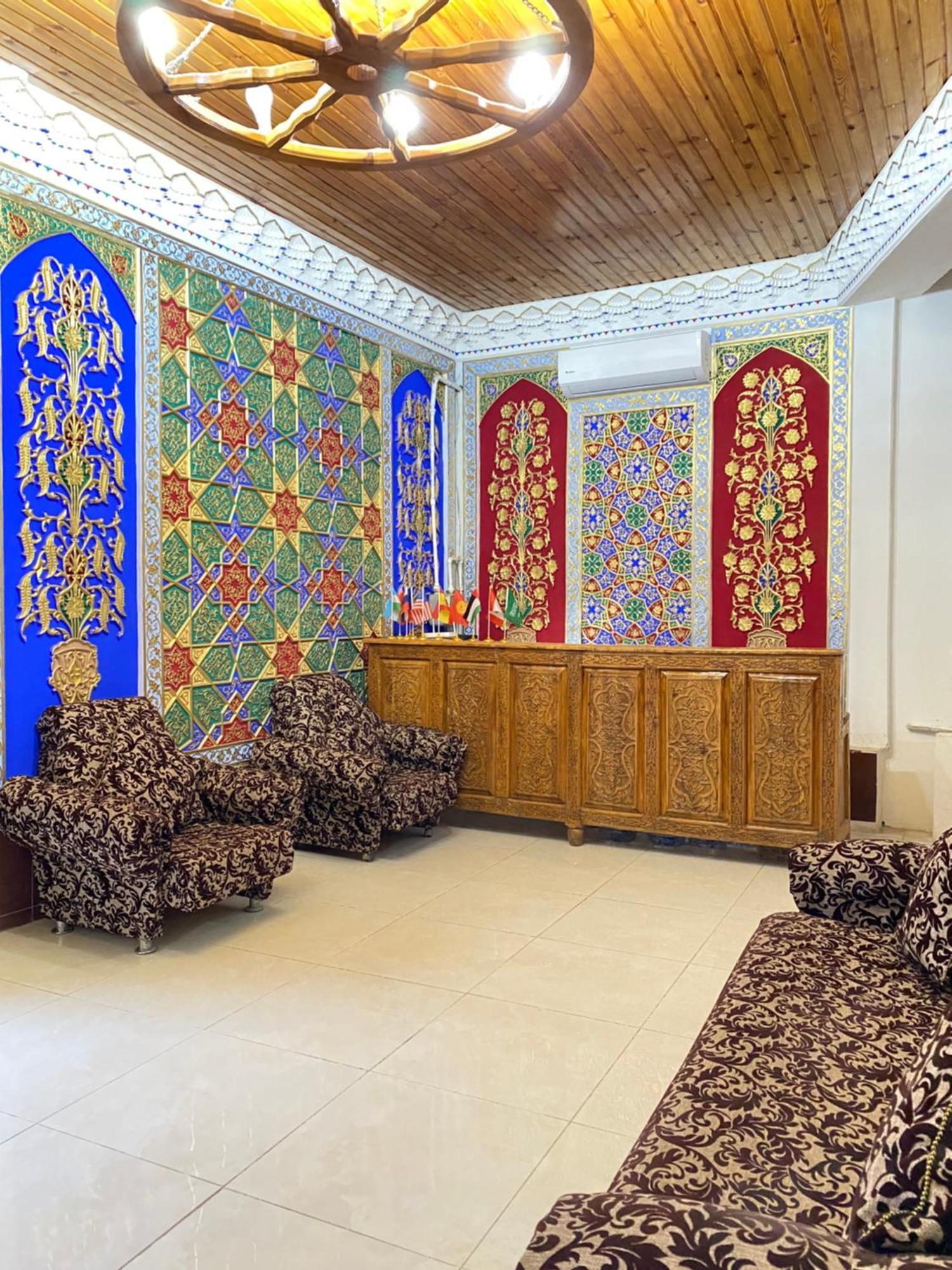 Antique Hotel In Old Town Бухара Экстерьер фото